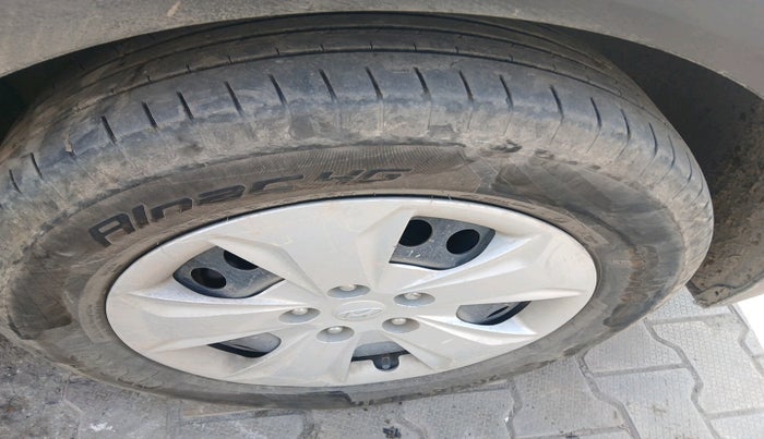 2019 Hyundai Creta E PLUS 1.4 DIESEL, Diesel, Manual, 1,25,159 km, tyre