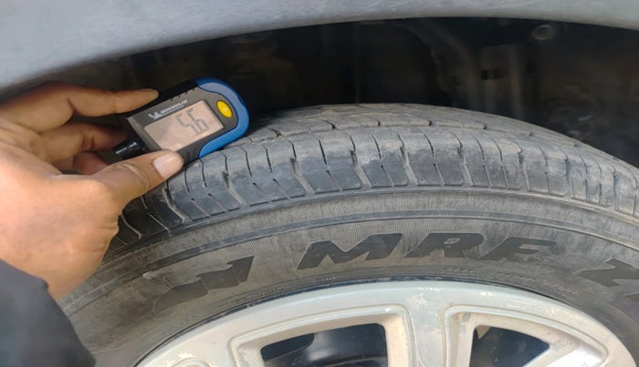 2023 Renault TRIBER RXT, Petrol, Manual, 1,77,192 km, tyre