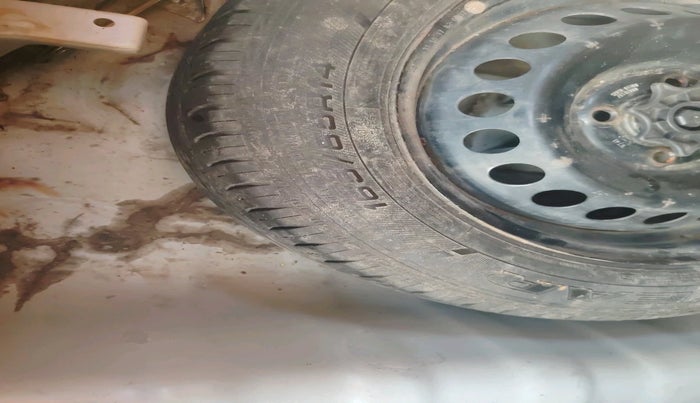 2017 Hyundai Grand i10 MAGNA 1.2 KAPPA VTVT, Petrol, Manual, 68,720 km, tyre