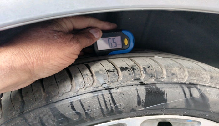 2020 Maruti Ciaz ALPHA 1.5 SHVS PETROL, Petrol, Manual, 27,360 km, tyre