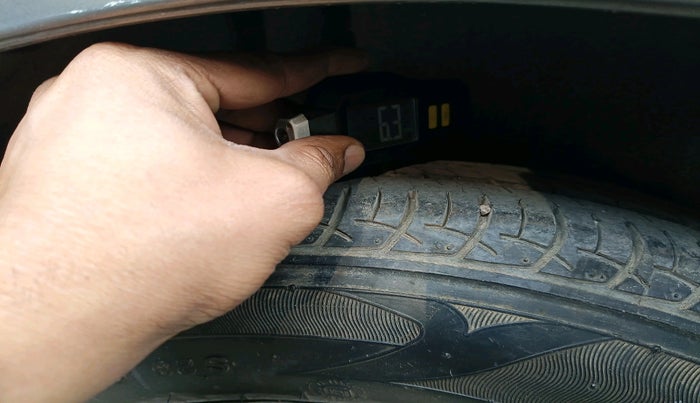 2018 Maruti Ciaz DELTA 1.4 MT PETROL, Petrol, Manual, 30,686 km, tyre