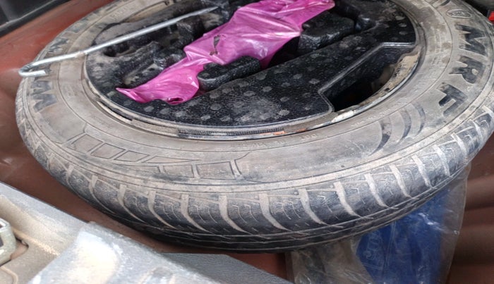 2017 Maruti Vitara Brezza VDI (O), Diesel, Manual, 60,966 km, tyre