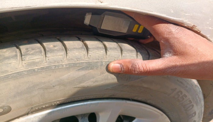 2017 Hyundai Grand i10 MAGNA AT 1.2 KAPPA VTVT, Petrol, Automatic, 44,531 km, tyre