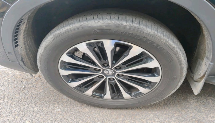 2021 MG GLOSTER SAVVY 6 STR 2.0 TWIN TURBO 4WD, Diesel, Automatic, 68,535 km, tyre