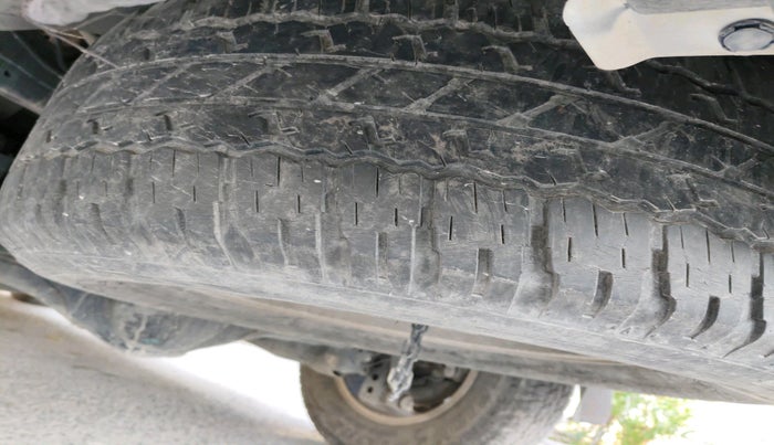 2017 Toyota Fortuner 2.8 4X2 AT, Diesel, Automatic, 50,952 km, tyre