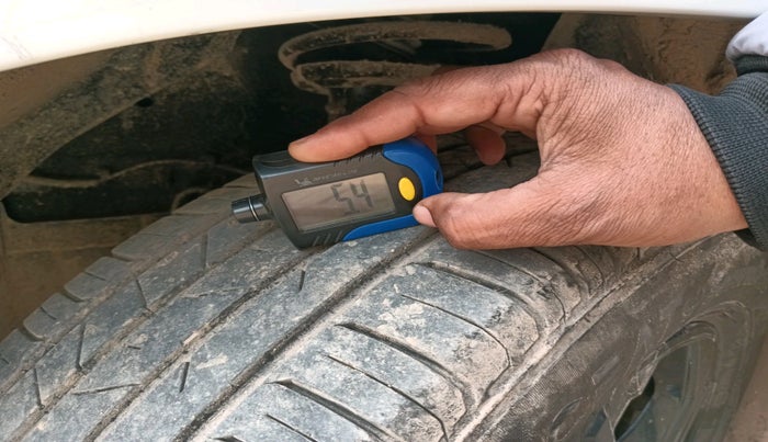 2022 Maruti BREZZA ZXI SMART HYBRID , Petrol, Manual, 69,920 km, tyre