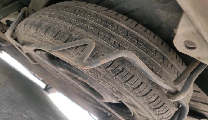 2014 Honda Mobilio 1.5L I-DTEC RS(O), Diesel, Manual, 1,92,524 km, tyre