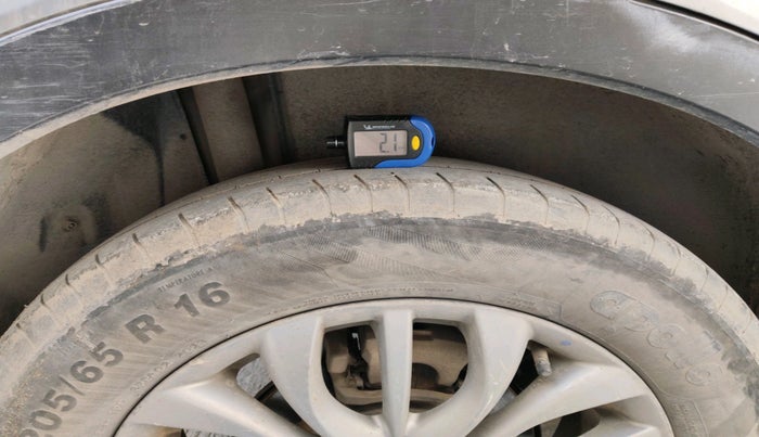 2017 Maruti S Cross ZETA 1.6, Diesel, Manual, 76,545 km, tyre