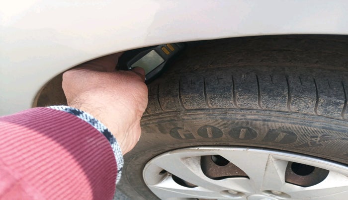 2016 Hyundai Elite i20 MAGNA 1.2, Petrol, Manual, 61,312 km, tyre