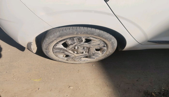 2022 Hyundai GRAND I10 NIOS MAGNA CORPORATE EDITION 1.2 KAPPA VTVT, Petrol, Manual, 24,013 km, tyre