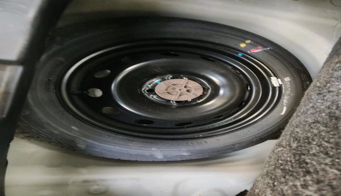 2020 Maruti IGNIS ZETA 1.2, Petrol, Manual, 57,544 km, tyre