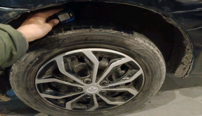 2011 Toyota Etios G, Petrol, Manual, 82,577 km, tyre