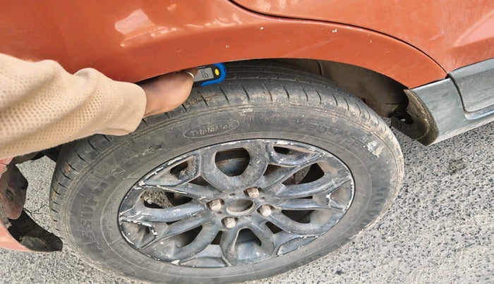 2017 Ford Ecosport TREND+ 1.0L ECOBOOST, Petrol, Manual, 1,17,672 km, tyre