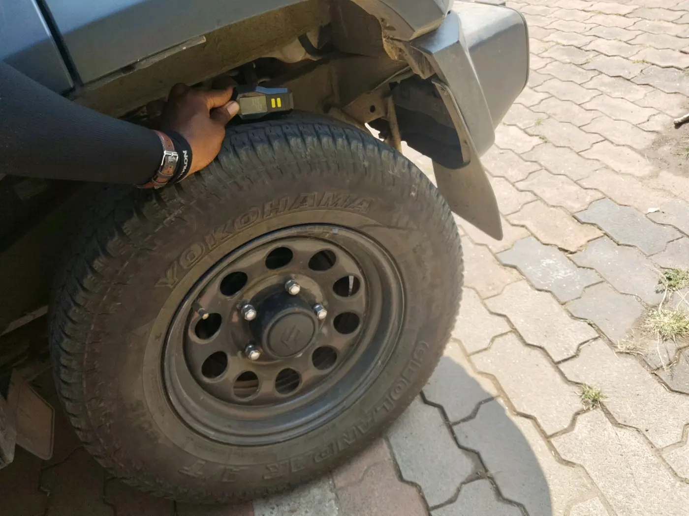 2023 Maruti JIMNY ALPHA ALL GRIP PRO AT, Petrol, Automatic, 17,073 km, tyre