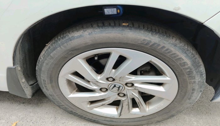 2018 Honda Jazz 1.2L I-VTEC V AT, Petrol, Automatic, 63,924 km, tyre