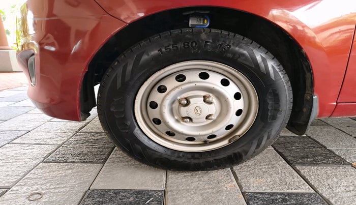 2011 Hyundai i10 ERA 1.1, Petrol, Manual, 71,033 km, tyre