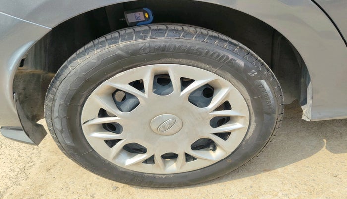 2015 Ford Figo Aspire TREND 1.5 DIESEL, Diesel, Manual, 1,57,628 km, tyre