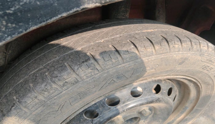 2018 Maruti Celerio VXI (O), Petrol, Manual, 1,15,895 km, tyre