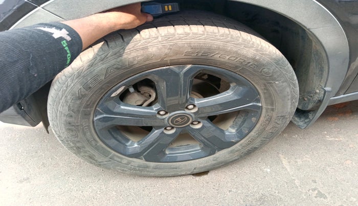 2023 Tata NEXON XZA PLUS PETROL DARK EDITION, Petrol, Automatic, 41,759 km, tyre