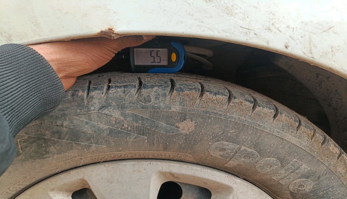 2011 Hyundai i10 MAGNA 1.2, Petrol, Manual, 82,072 km, tyre