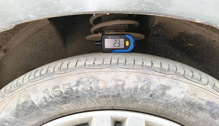 2017 Maruti Dzire VDI, Diesel, Manual, 1,28,476 km, tyre