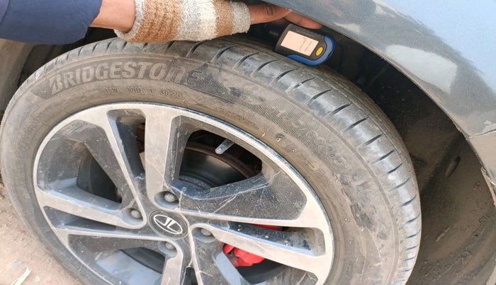 2020 Tata ALTROZ XZ DIESEL, Diesel, Manual, 1,69,000 km, tyre