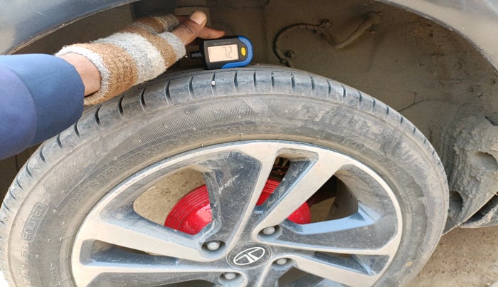 2020 Tata ALTROZ XZ DIESEL, Diesel, Manual, 1,69,000 km, tyre