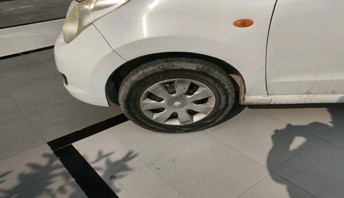 2011 Maruti A Star VXI, Petrol, Manual, 1,04,735 km, tyre