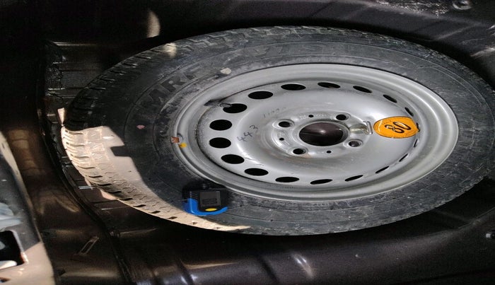 2019 Tata Tiago XZ PETROL, Petrol, Manual, 29,678 km, tyre