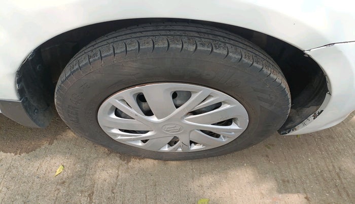 2017 Maruti Swift VXI, Petrol, Manual, 89,432 km, tyre