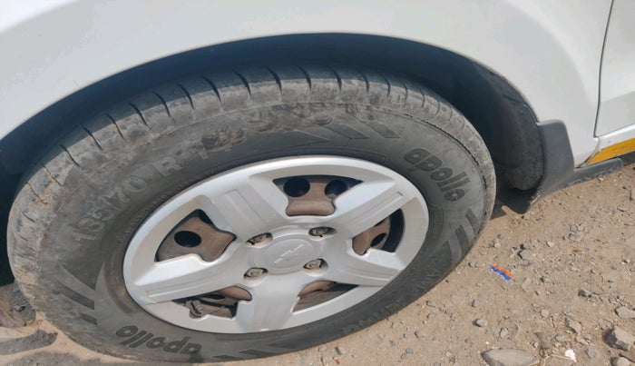 2016 Chevrolet Enjoy 1.3 LS 8 STR, Diesel, Manual, 1,87,192 km, tyre