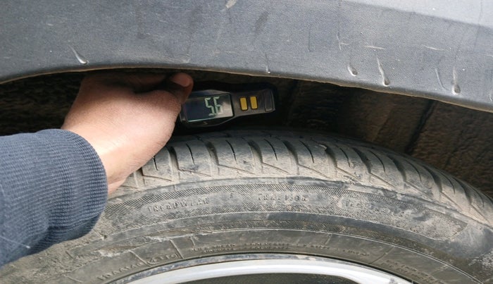 2020 Renault Kwid RXL, Petrol, Manual, 59,937 km, tyre