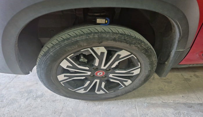 2022 Renault Kiger RXZ TURBO MT, Petrol, Manual, 11,699 km, tyre