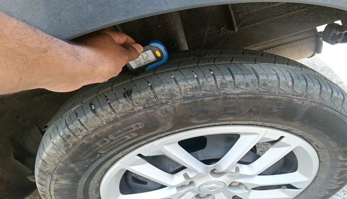 2023 Renault TRIBER RXT, Petrol, Manual, 16,264 km, tyre