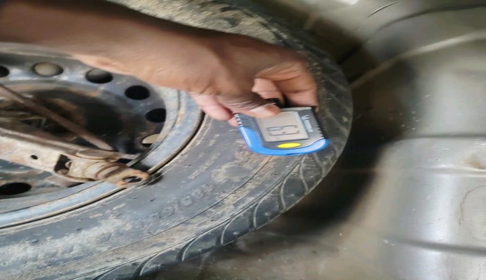 2013 Hyundai i20 SPORTZ 1.4 CRDI, Diesel, Manual, 98,054 km, tyre