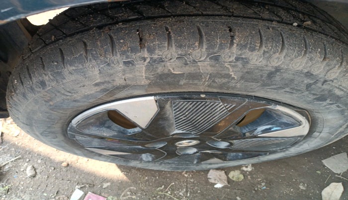 2023 Tata TIAGO EV XT LONG RANGE, Electric, Automatic, 32,795 km, tyre