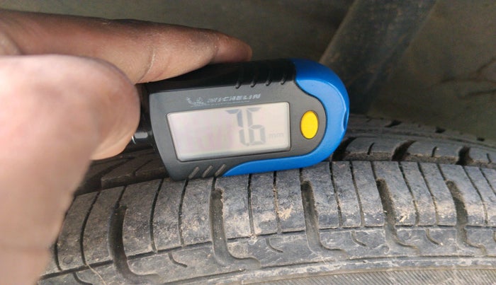 2021 Hyundai NEW SANTRO MAGNA, Petrol, Manual, 18,556 km, tyre