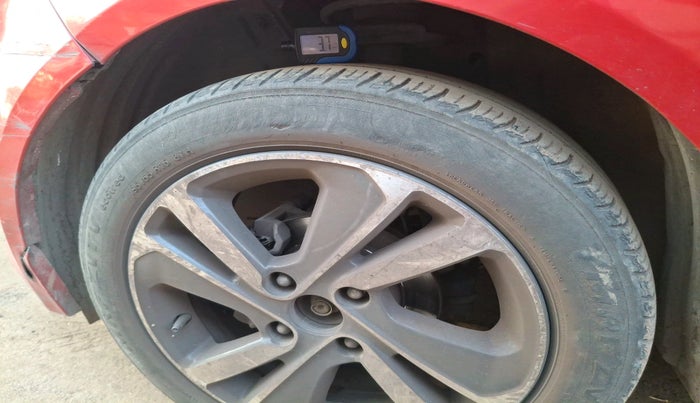 2021 Tata ALTROZ XZ PETROL, Petrol, Manual, 93,298 km, tyre