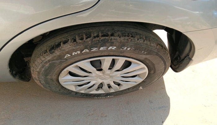 2021 Maruti Dzire VXI, Petrol, Manual, 64,464 km, tyre