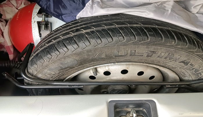 2020 Maruti New Wagon-R LXI CNG 1.0, Petrol, Manual, 17,552 km, tyre