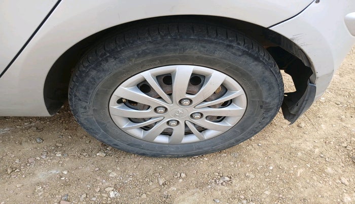 2013 Hyundai i10 MAGNA 1.1 LPG, Petrol, Manual, 66,167 km, tyre