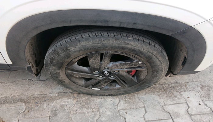 2023 Hyundai Creta S PLUS KNIGHT 1.5 PETROL, Petrol, Manual, 25,289 km, tyre