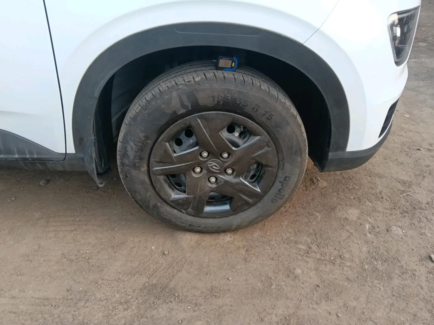 2024 Hyundai VENUE SX 1.2 PETROL, Petrol, Manual, 8,051 km, tyre