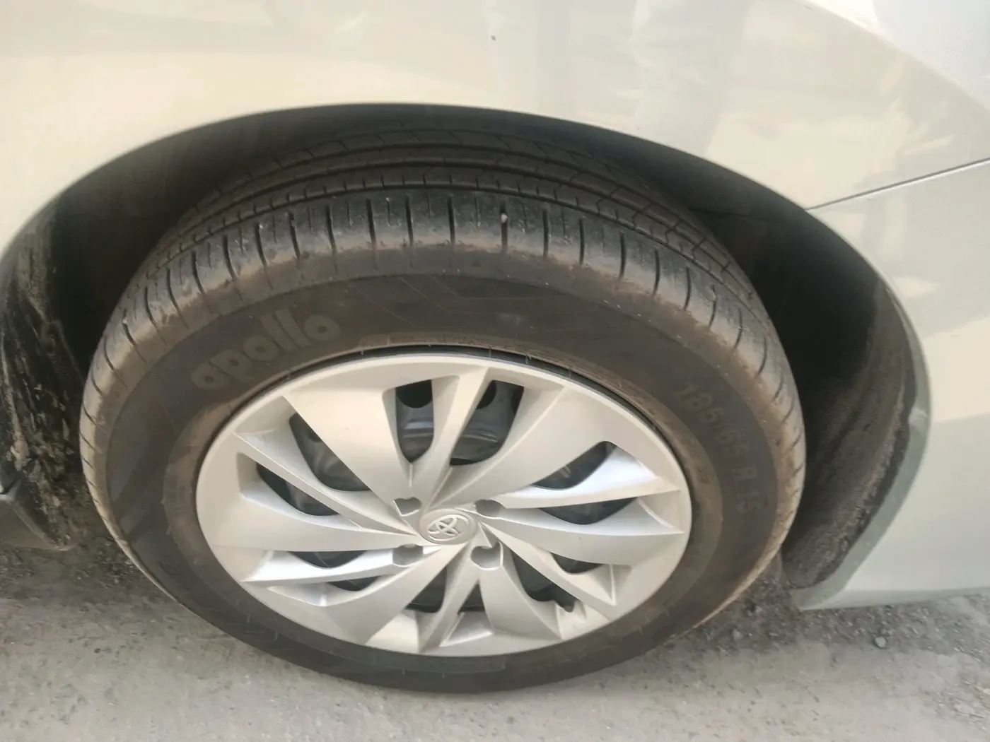 2024 Toyota Glanza S, Petrol, Manual, 4,666 km, tyre