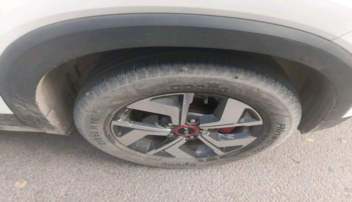 2023 KIA SONET GTX PLUS 1.0 IMT, Petrol, Manual, 65,696 km, tyre