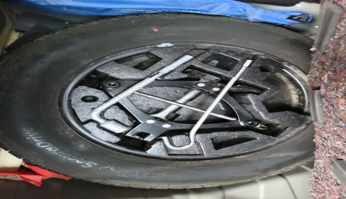 2022 Tata PUNCH CREATIVE 1.2 MT KAZIRANGA EDITION , Petrol, Manual, 53,873 km, tyre