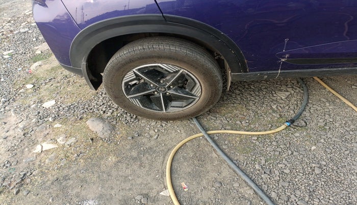 2023 Tata NEXON FEARLESS + S P MT, Petrol, Manual, 19,831 km, tyre