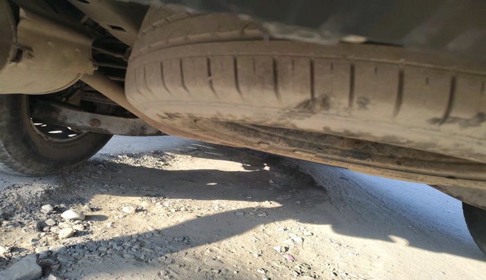 2014 Mahindra XUV500 W6, Diesel, Manual, 1,13,206 km, tyre