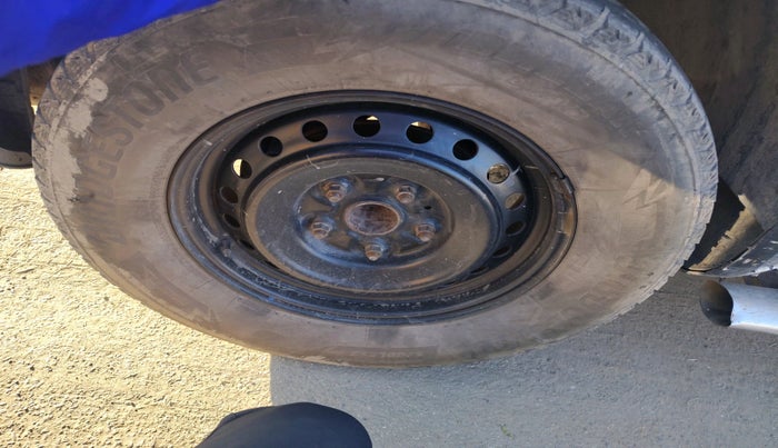 2014 Mahindra XUV500 W6, Diesel, Manual, 1,13,206 km, tyre