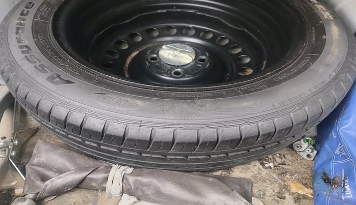 2019 Honda City 1.5L I-VTEC SV, Petrol, Manual, 1,50,218 km, tyre